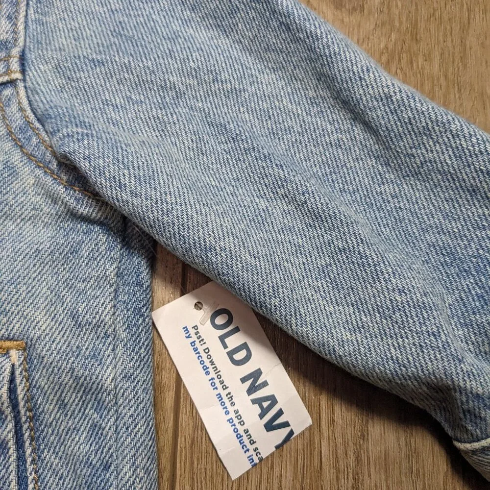 NWT Old Navy Baby size 6-12 months Denim Jean Jacket Blue Light Wash